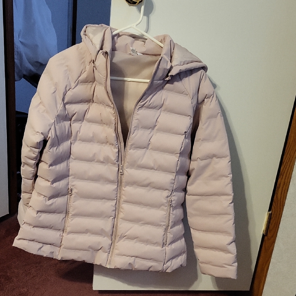 Time and Tru Women's Blush Puffer Jacket